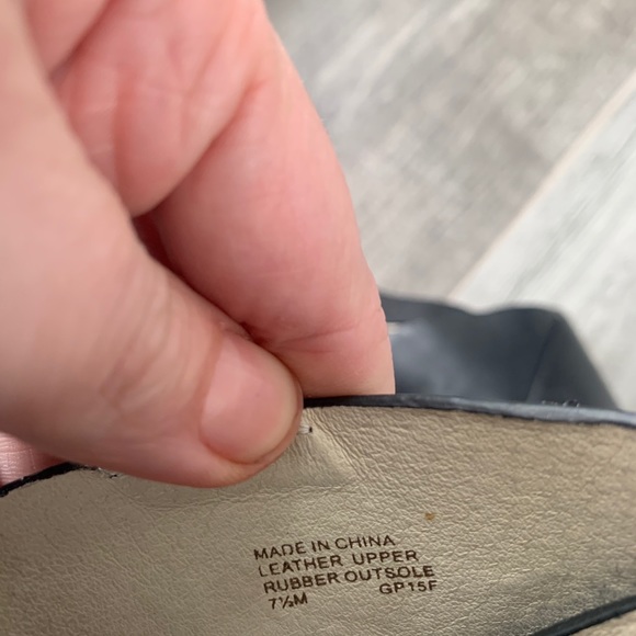 Michael Kors strappy heels super comfy - Picture 3 of 4